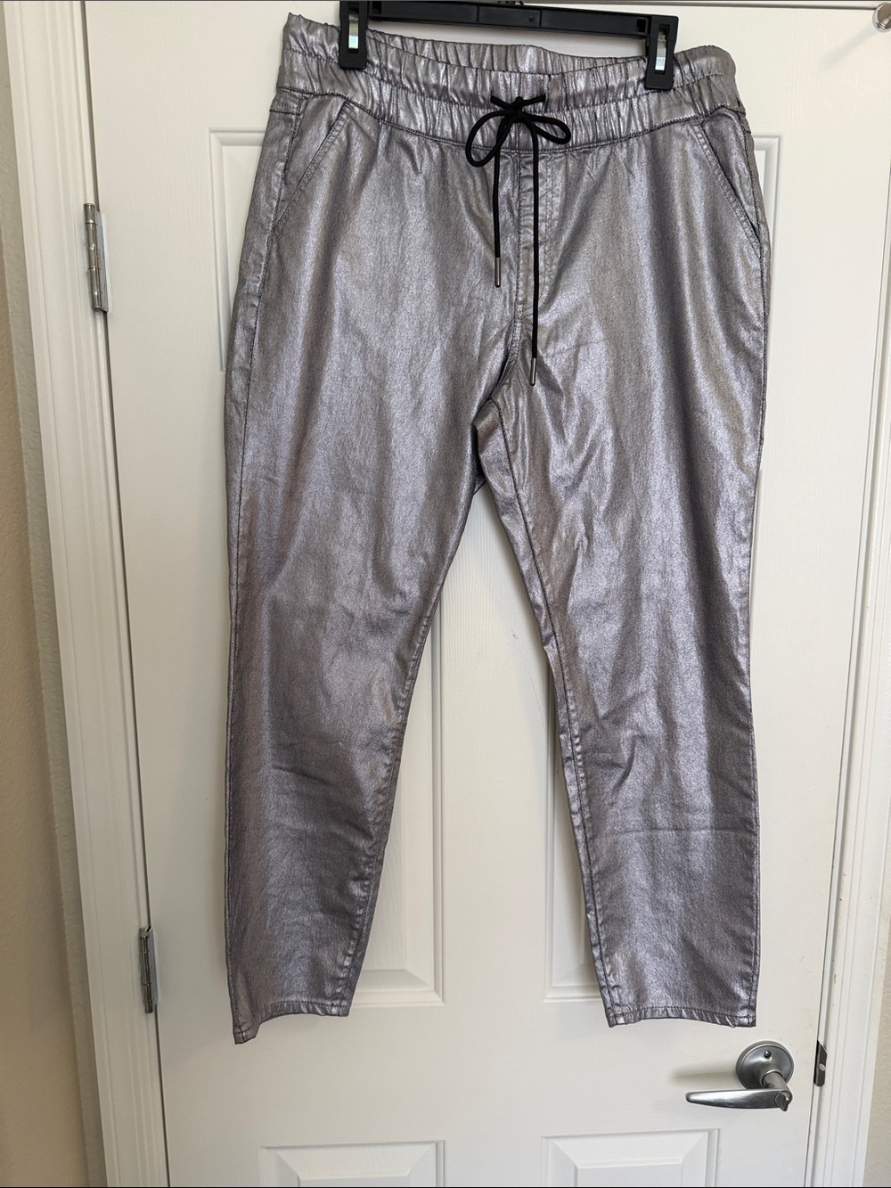 Juicy Couture Metallic Silver Drawstring Jogger Pants, size 16, new, perfect